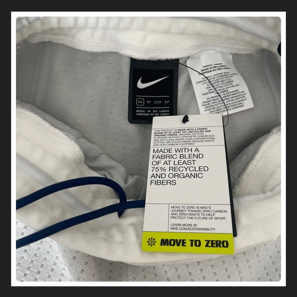 Nike Sportswear Women's 7/8 Cropped Pants